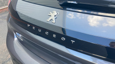 Peugeot 208 1.2 PureTech 100 Allure Premium + 5dr Petrol Hatchback